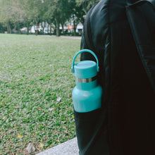 將圖片載入圖庫檢視器 【魷魚遊戲聯名】不鏽鋼提把保溫瓶 運動水瓶600ml