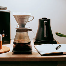 將圖片載入圖庫檢視器 刻度玻璃壺650ml-可拆式皮革扣帶