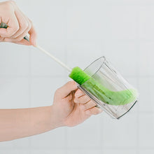 將圖片載入圖庫檢視器 42cm可彎角度超長柄杯刷(毛毛蟲曲線細纖長柄清潔刷)
