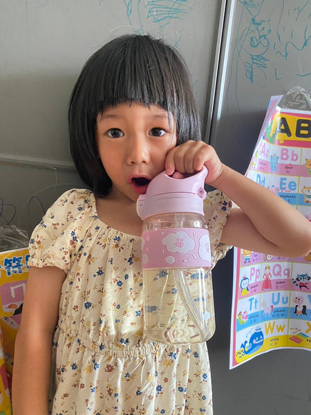 你也有這個困擾嗎?孩子的水壺怎麼選?