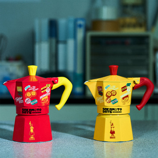 Bialetti x 坂本日常聯名摩卡壺紅色與黃色