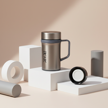 將圖片載入圖庫檢視器 IKUK艾可陶瓷保溫瓷芯手把杯500ml-鋼鐵灰

