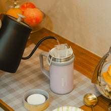 將圖片載入圖庫檢視器 使用IKUK手把保溫杯沖泡濾掛咖啡
